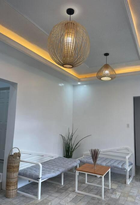 Country Home In Silang Tagaytay Екстер'єр фото